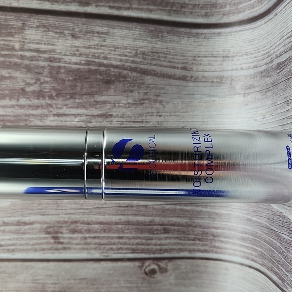 iS Clinical Moisturizing Complex 50g ** - Picture 5 of 7